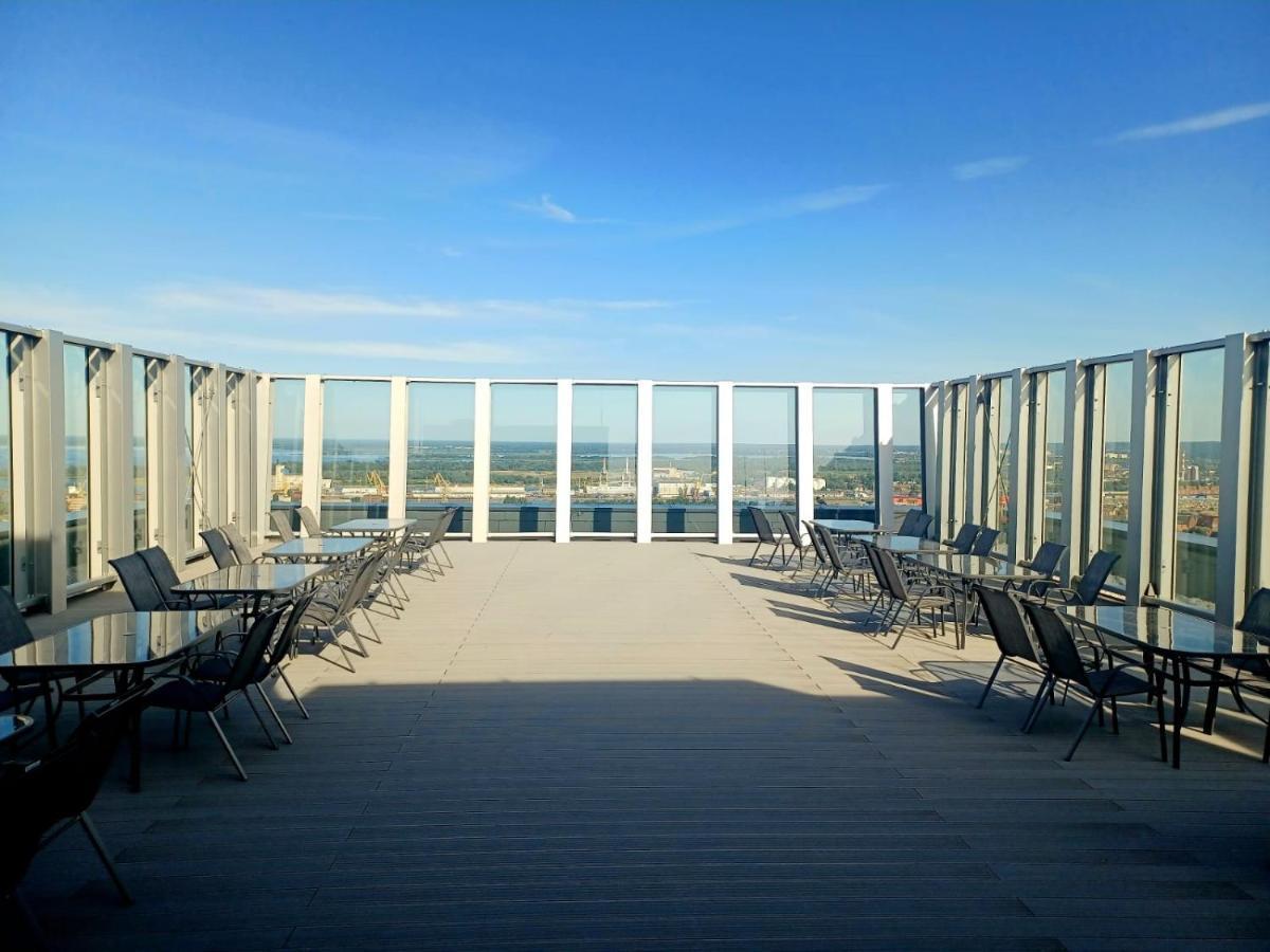 Hanza Tower Ajp Lux Apartment 슈체친 외부 사진