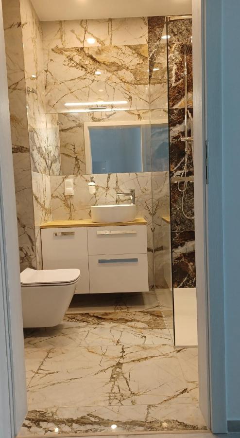Hanza Tower Ajp Lux Apartment 슈체친 외부 사진